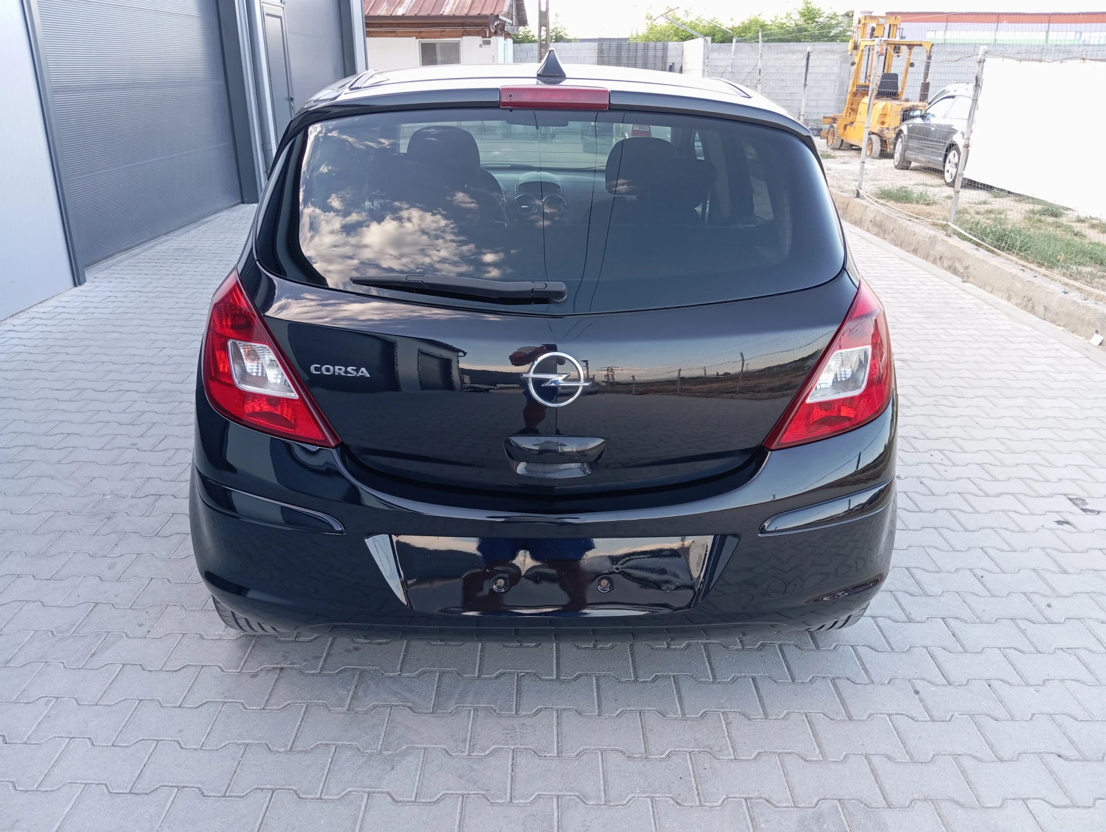 Opel Corsa LPG ЛИЗИНГ  - изображение 5