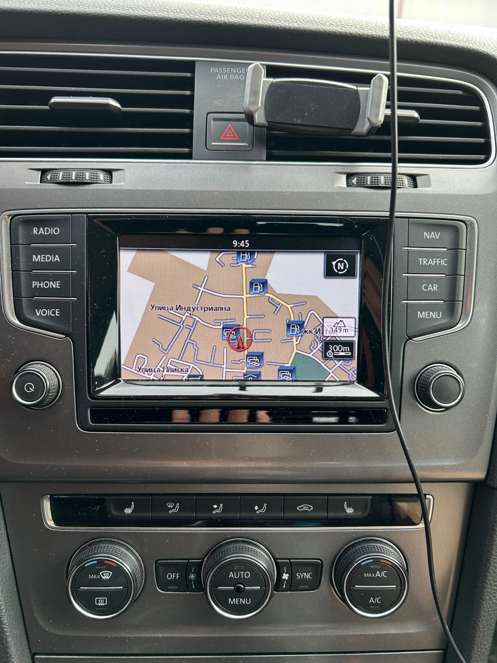 VW Golf 7 Variant 1.6, 110 к.с. - изображение 5