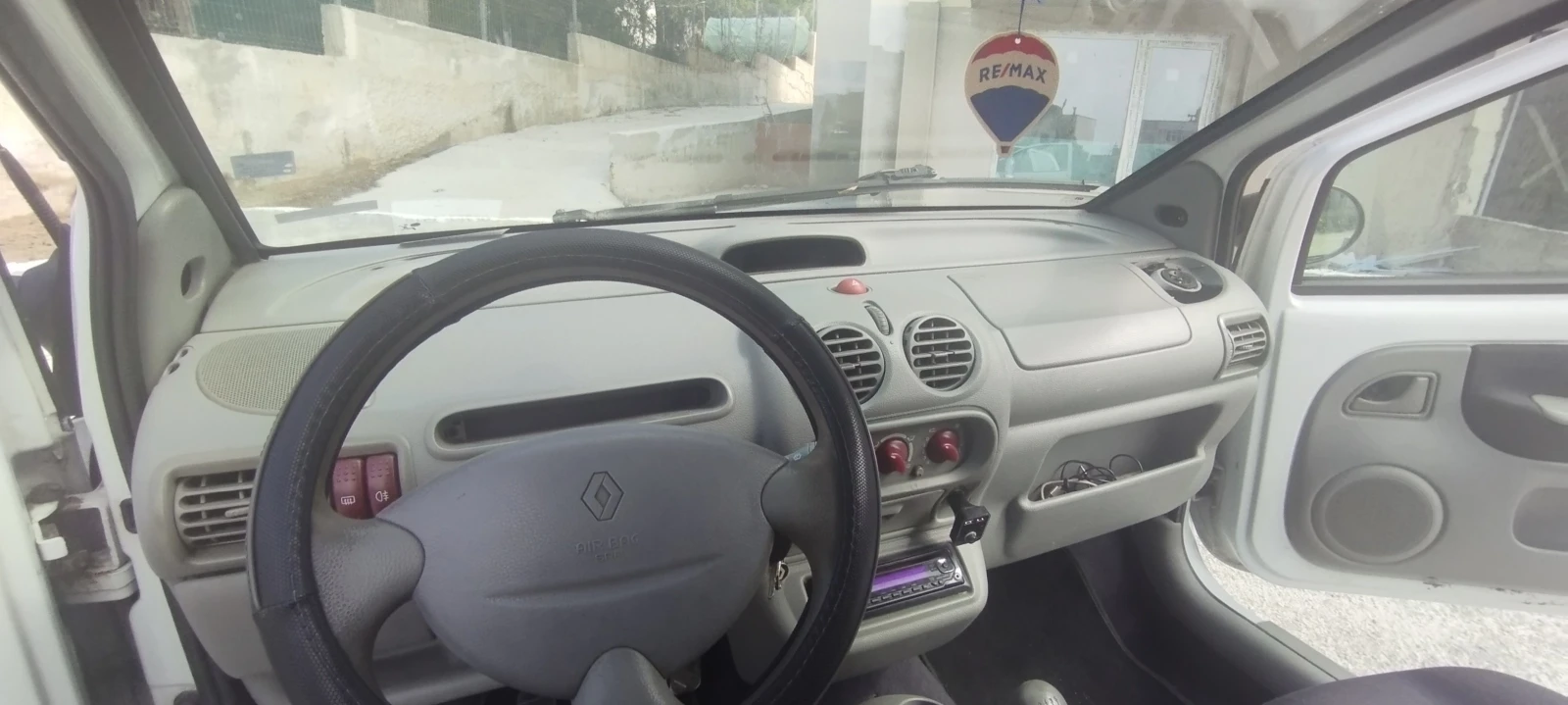 Renault Twingo  - изображение 8
