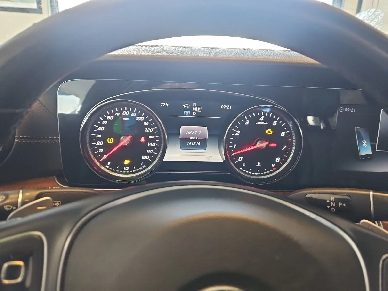 Mercedes-Benz E 400 4MATIC* KEYLESS* Blind Spot* Burmester* Hands free - изображение 8