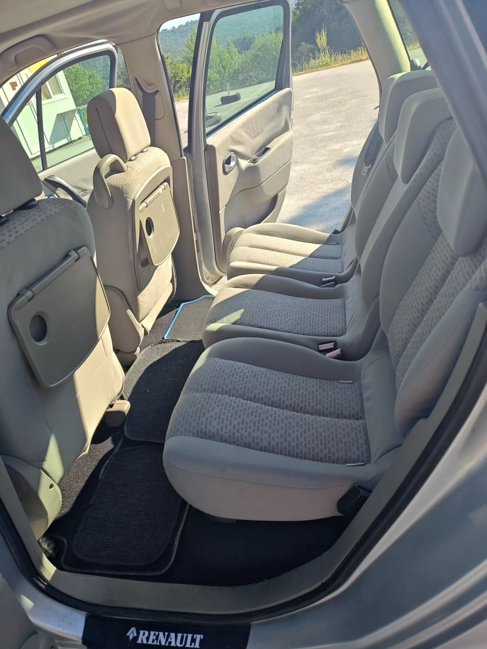 Renault Scenic  - изображение 6