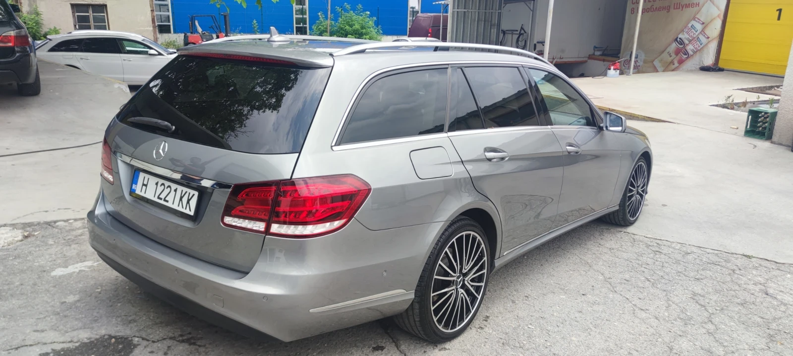 Mercedes-Benz E 350 Блуетек 4 матик - изображение 5