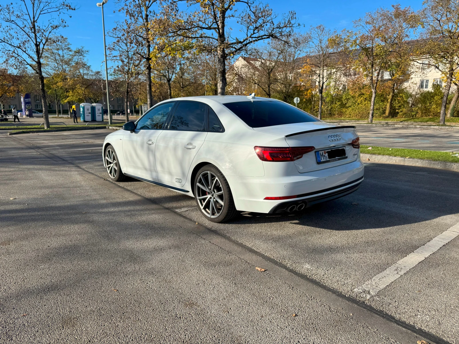 Audi A4 | Mobile.bg   15