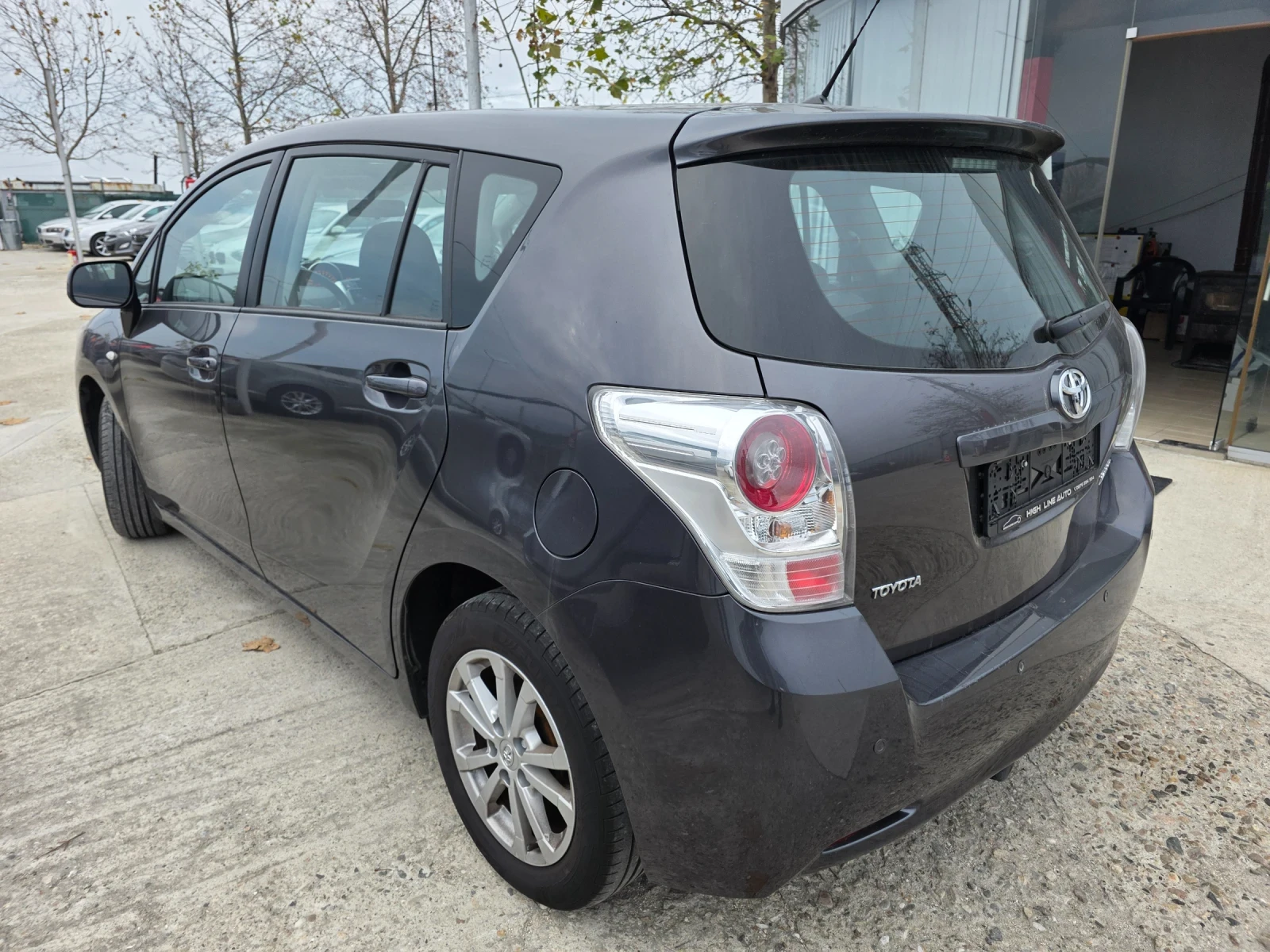 Toyota Verso 1.8 Vvti 7-   | Mobile.bg   2