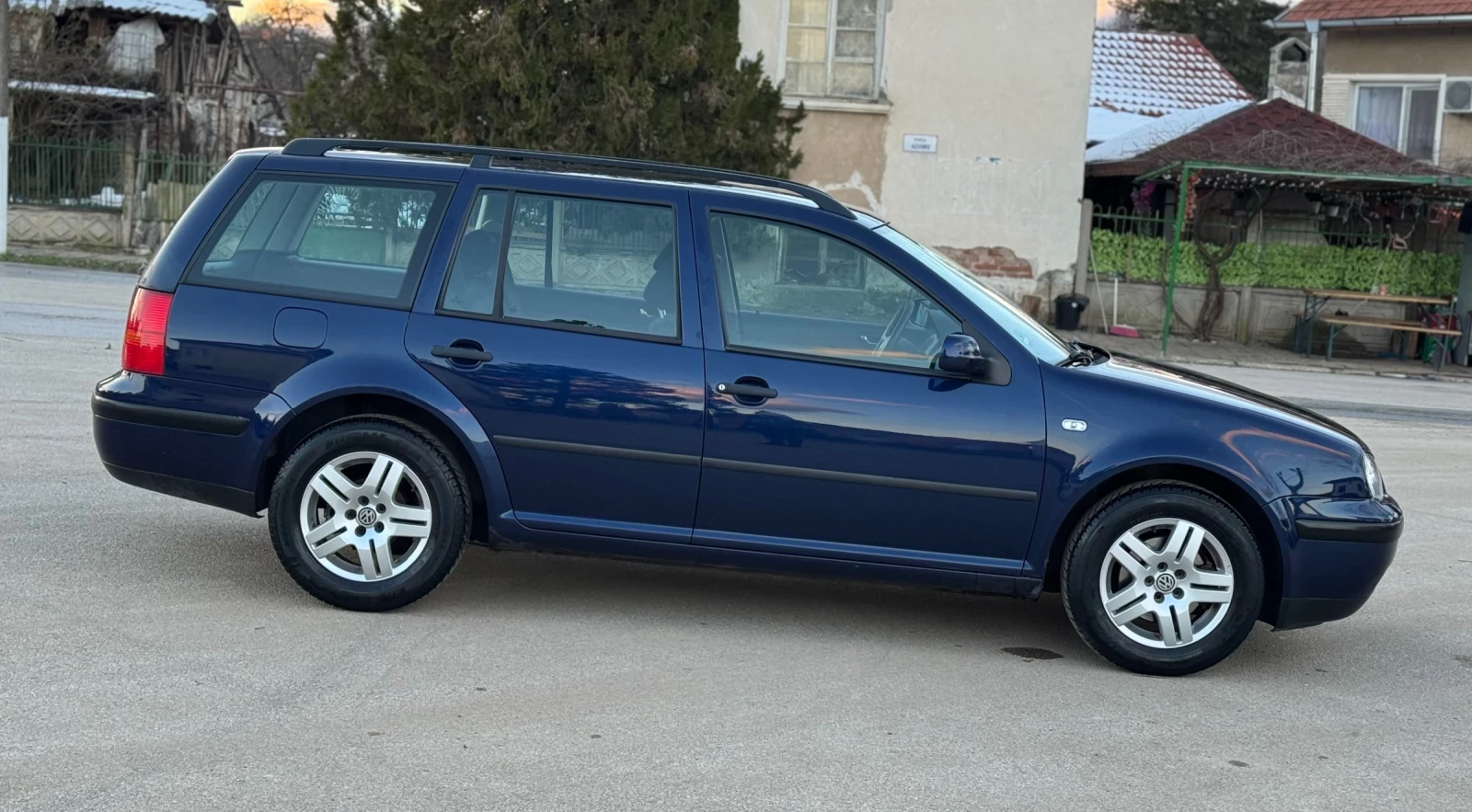 VW Golf 1.6i 105�� | Mobile.bg � ����������� 6