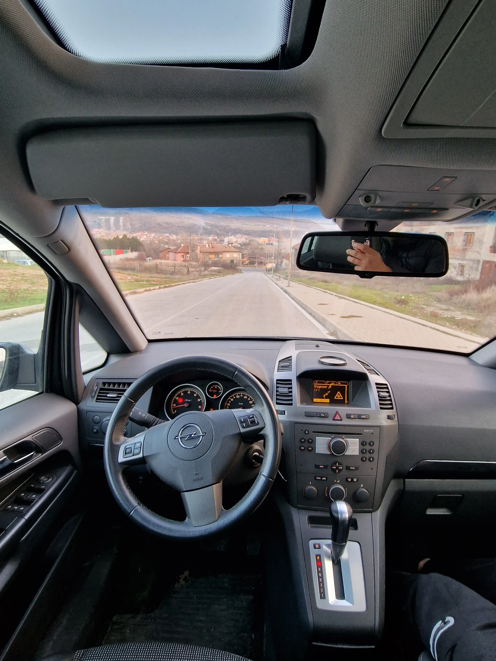 Opel Zafira 7 ����� | Mobile.bg � ����������� 12