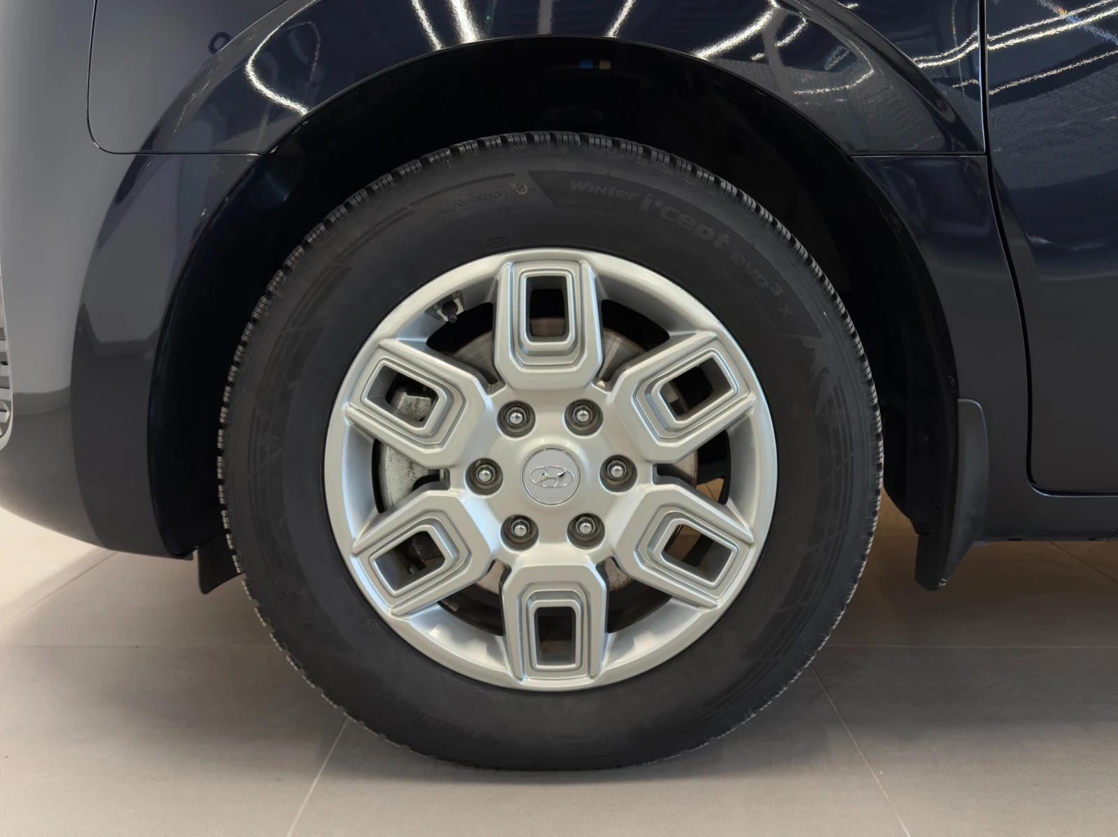 Hyundai Staria EXCLUSIVE Hybrid - изображение 9