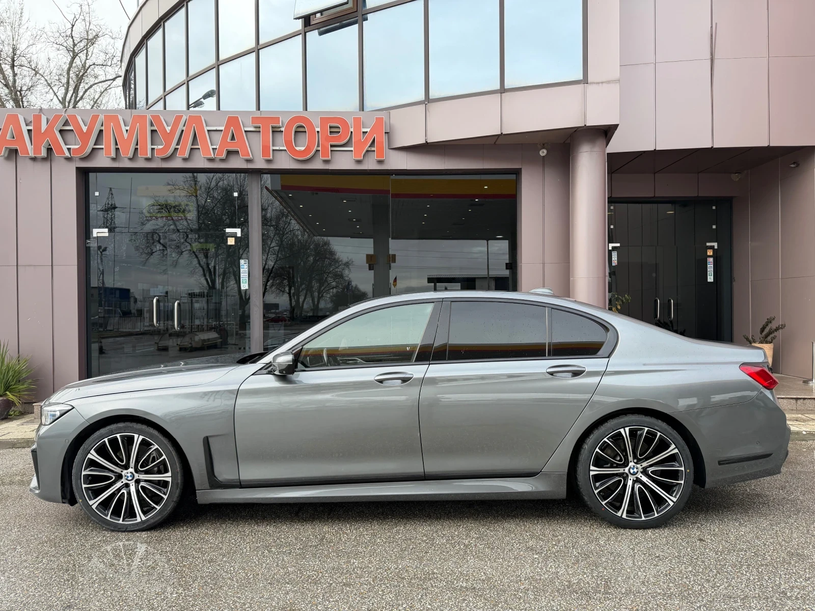 BMW 740 XD-FACE-4X4-M PACKET-MASAGE-DISTR-CAM360-SMART KEY | Mobile.bg � ����������� 3
