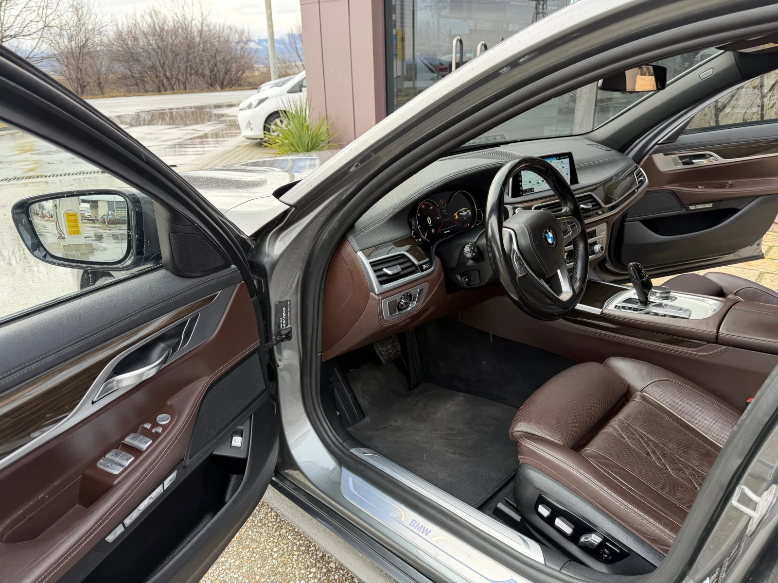 BMW 740 XD-FACE-4X4-M PACKET-MASAGE-DISTR-CAM360-SMART KEY | Mobile.bg � ����������� 10