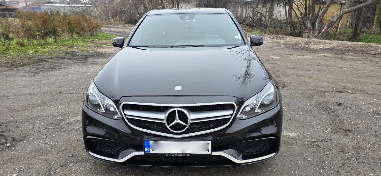 Mercedes-Benz E 220 AMG ПАКЕТ/LED/КОЖА - изображение 2