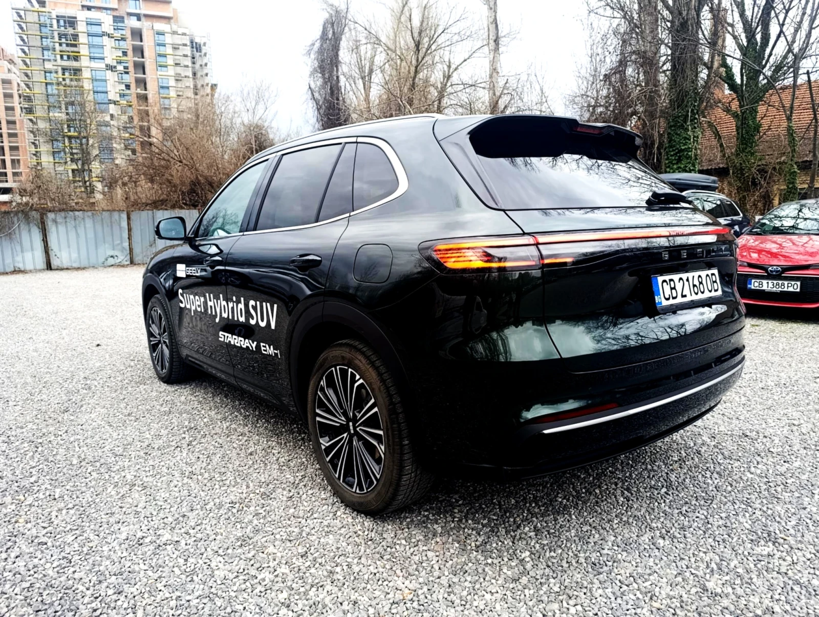 Geely Starray EM-i Plug in Hybrid MAX /Пробег само 3100 км!/, снимка 4 - Автомобили и джипове - 53916203