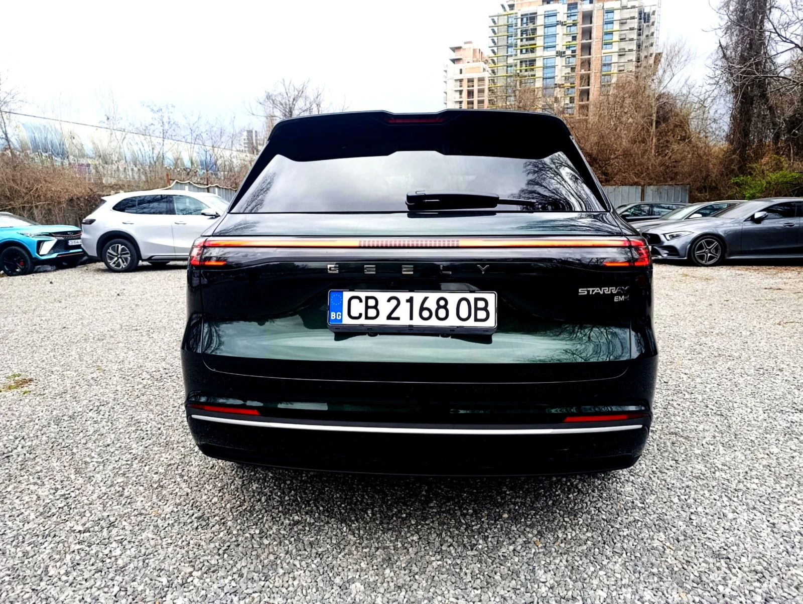 Geely Starray EM-i Plug in Hybrid MAX /Пробег само 3100 км!/, снимка 5 - Автомобили и джипове - 53916203