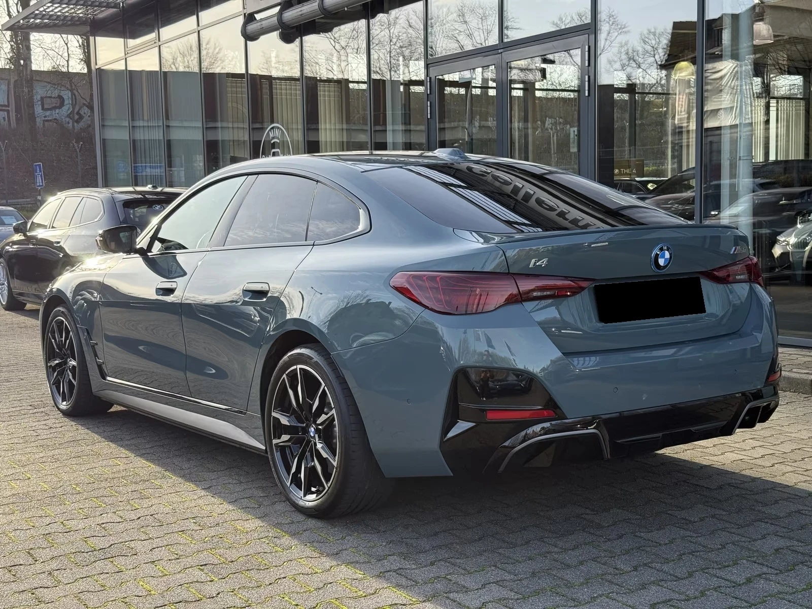 BMW i4 M50 XDRIVE H/K 360-CAMERA, снимка 4 - Автомобили и джипове - 53966651