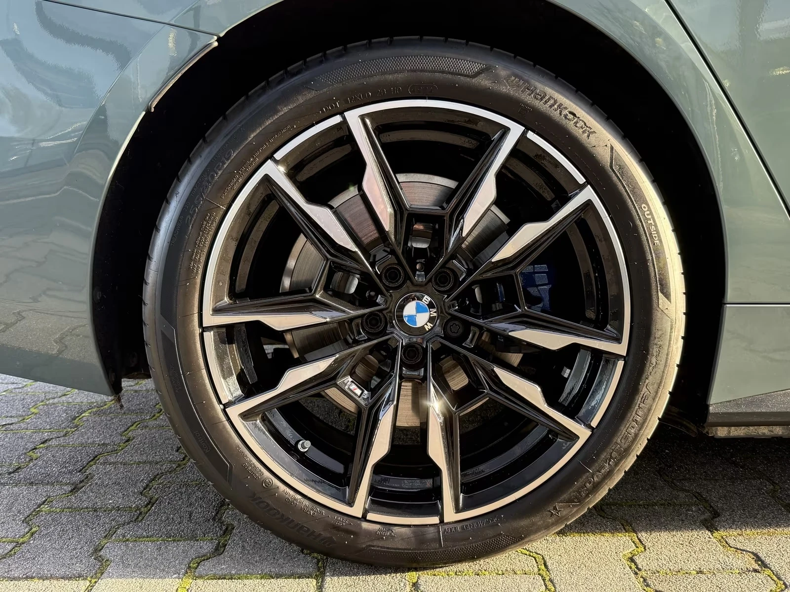 BMW i4 M50 XDRIVE H/K 360-CAMERA, снимка 16 - Автомобили и джипове - 53966651