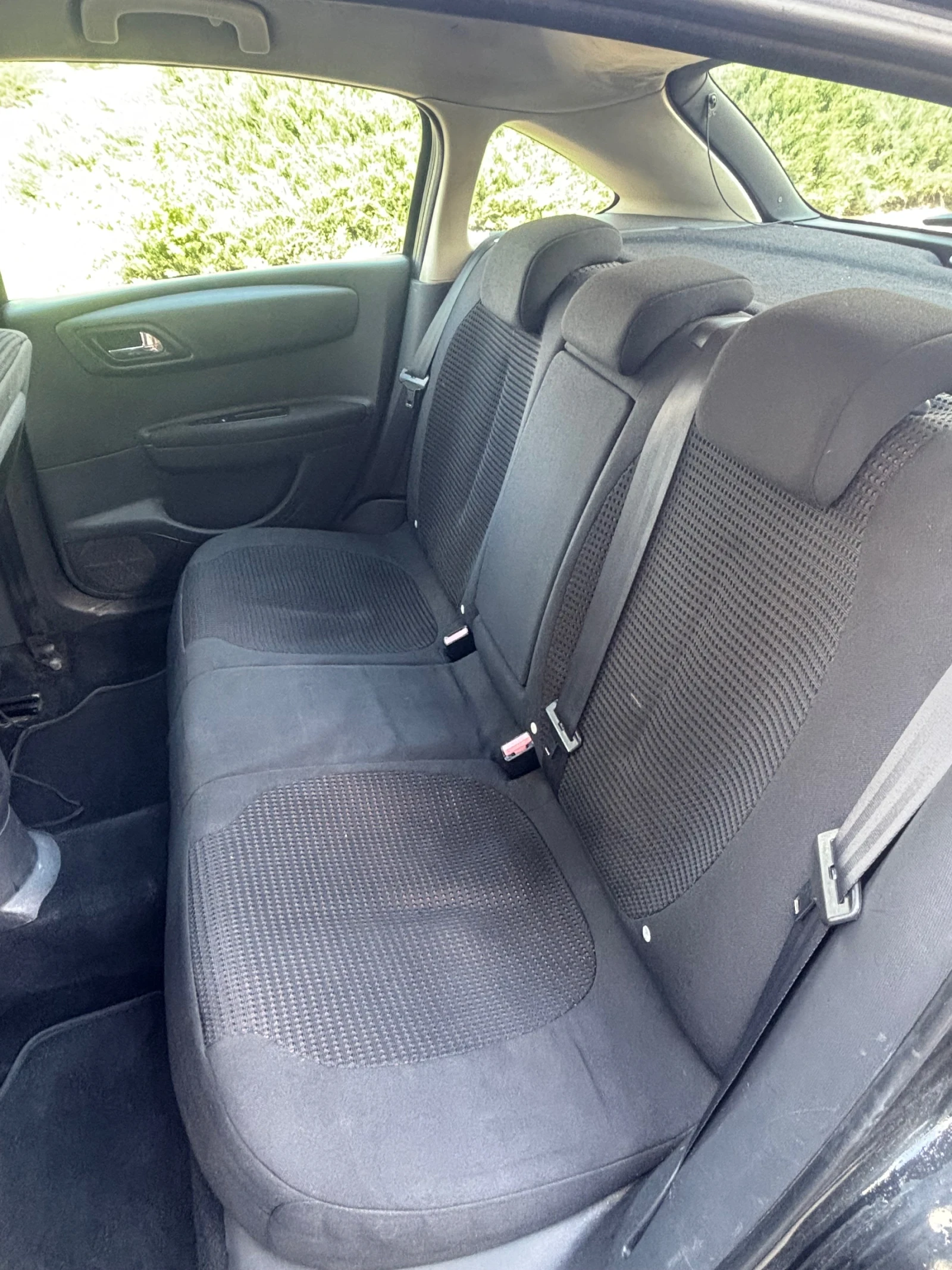 Citroen C4 1.6 HDI, снимка 7 - Автомобили и джипове - 54246420