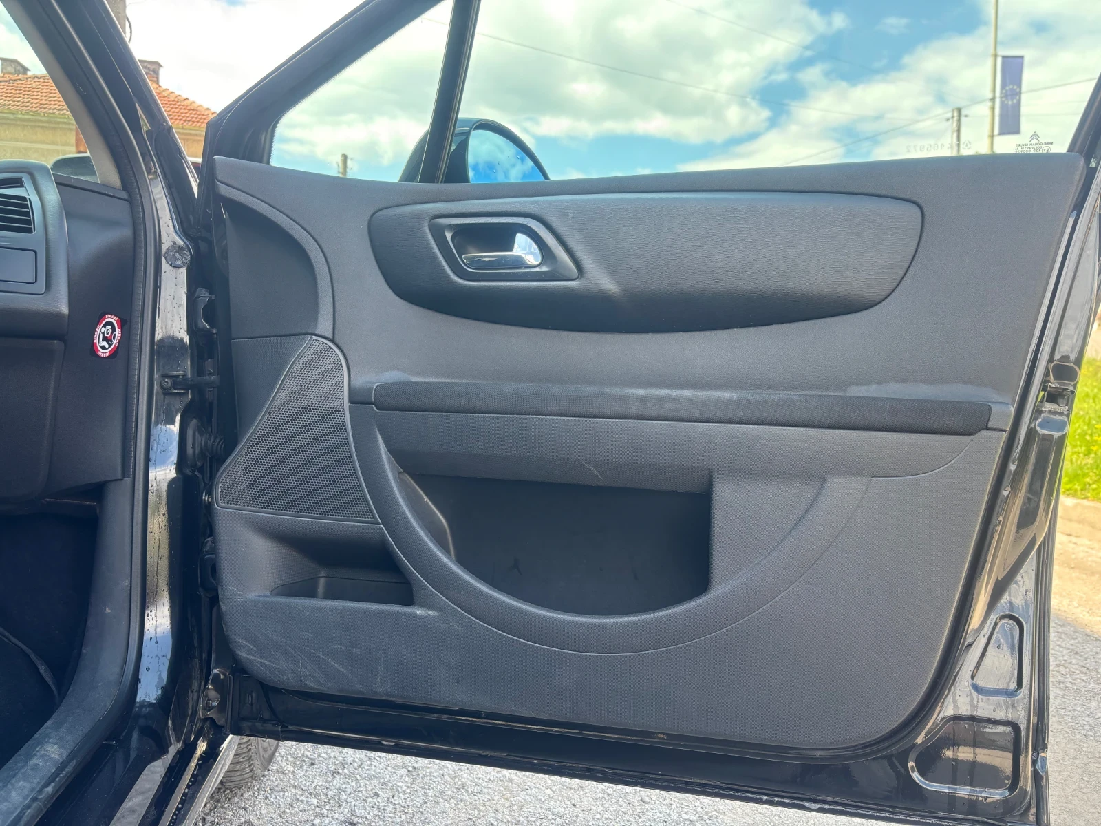 Citroen C4 1.6 HDI, снимка 13 - Автомобили и джипове - 54246420