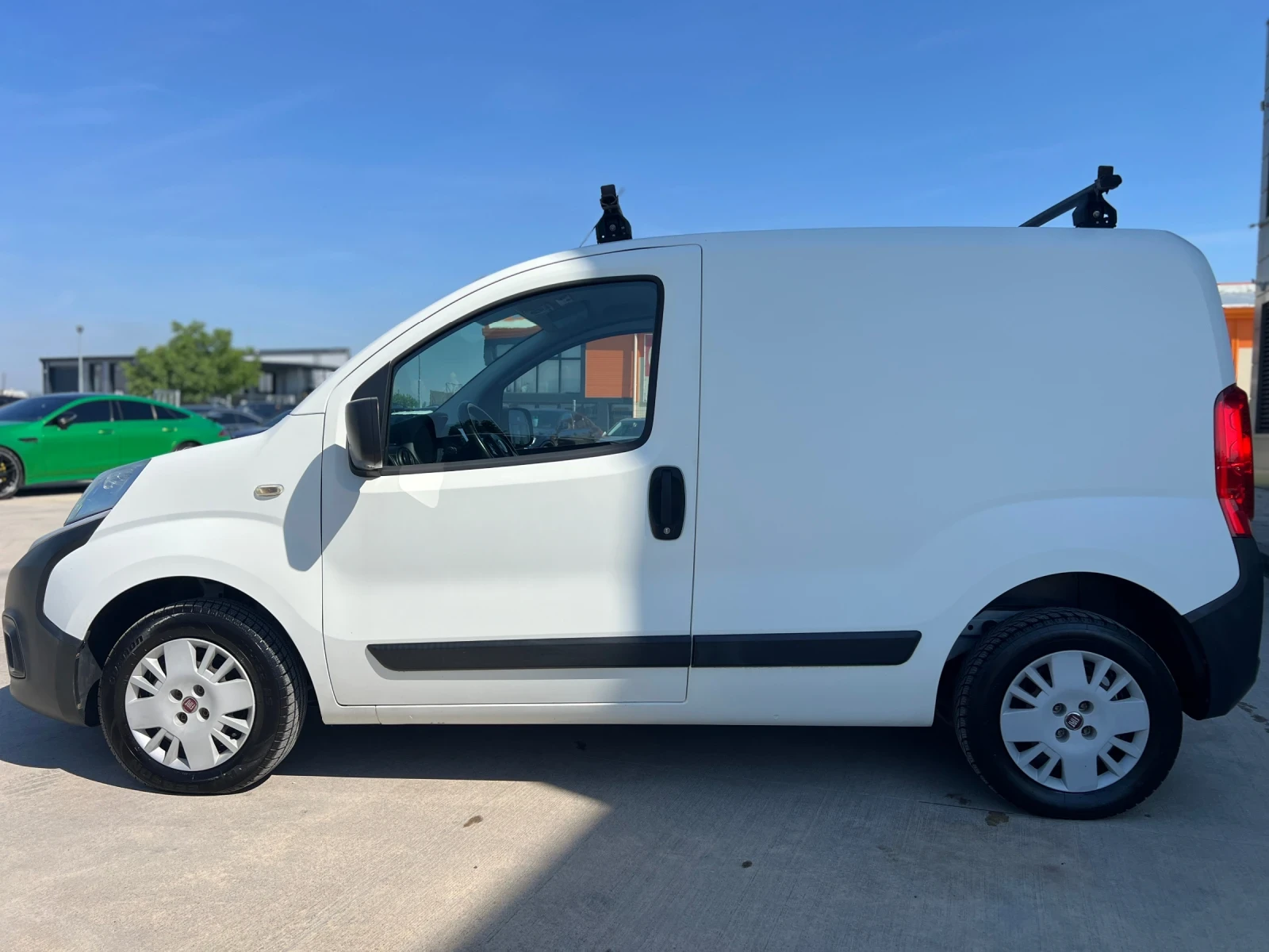 Fiat Fiorino 1.3 MULTIJET2 / РЕГИСТРИРАНА / НОВИ ГУМИ, снимка 8 - Автомобили и джипове - 54843978