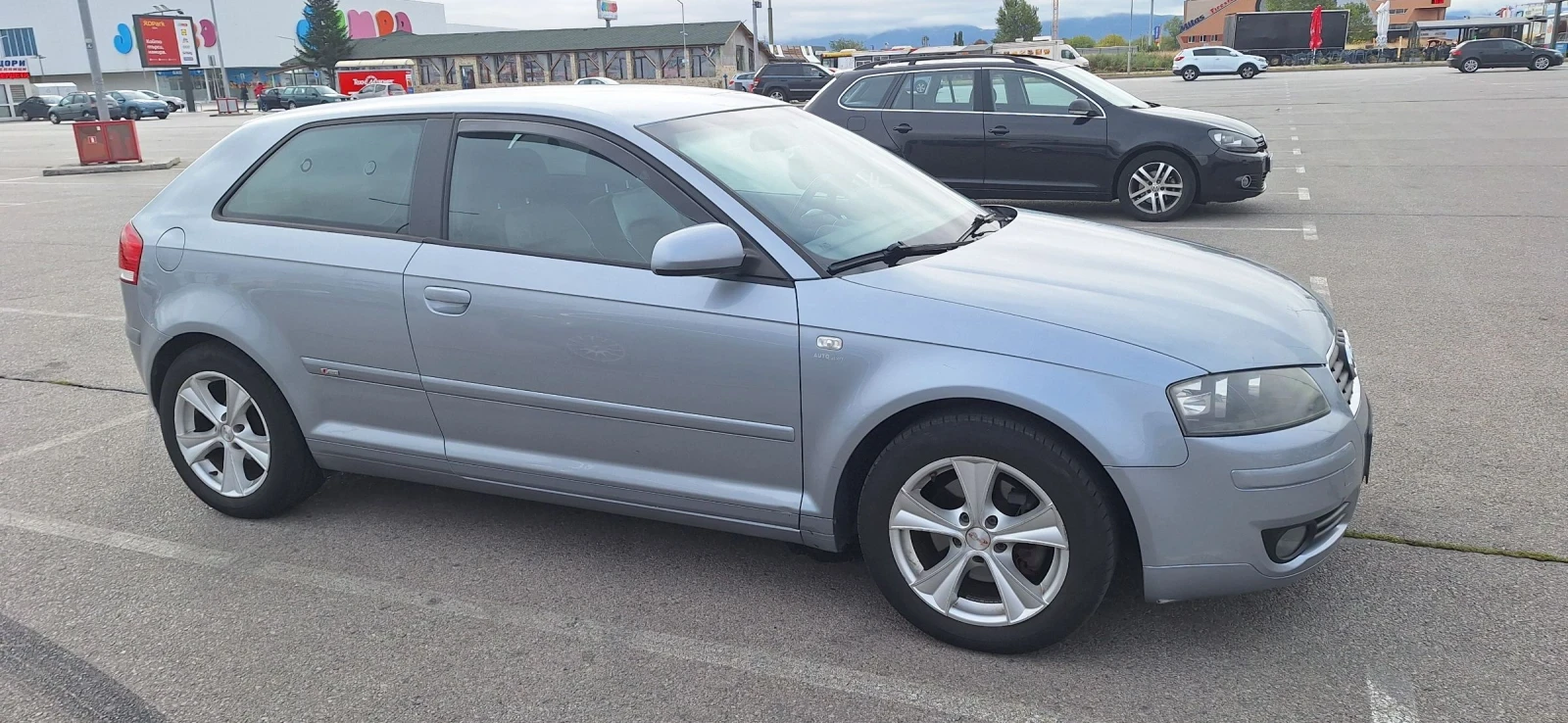 Audi A3 2.0 FSI, снимка 8 - Автомобили и джипове - 54898255