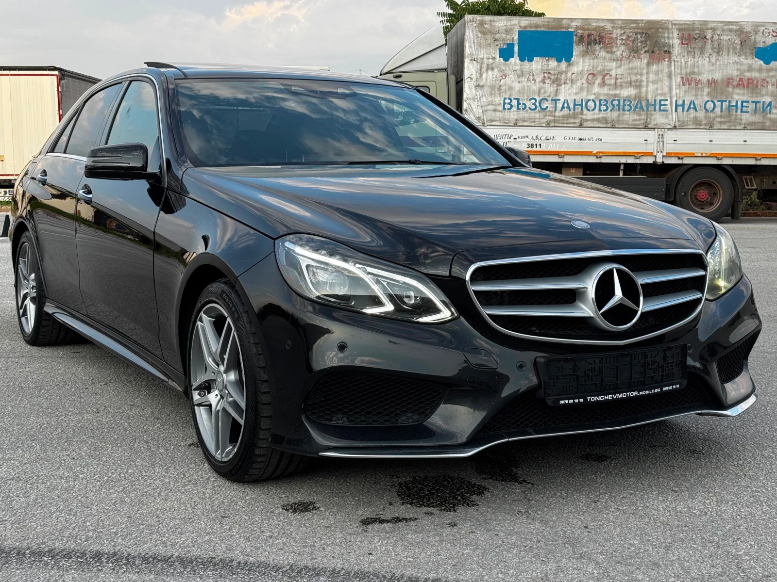 Mercedes-Benz E 350 3хTV AMG Facelift Full Обдух Харман Панорама, снимка 2 - Автомобили и джипове - 55594503