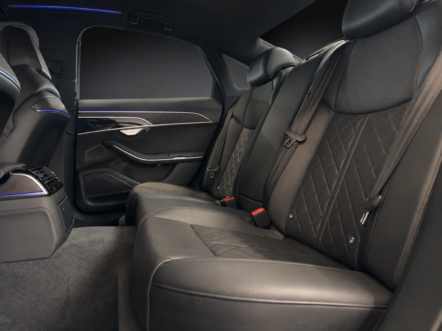 Audi A8 50TDI| 3xSLIne| , снимка 8 - Автомобили и джипове - 55609850