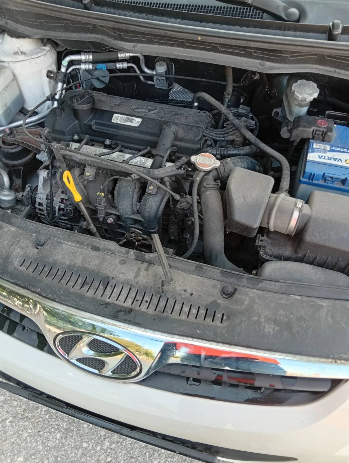 Hyundai I20, снимка 11 - Автомобили и джипове - 55650327