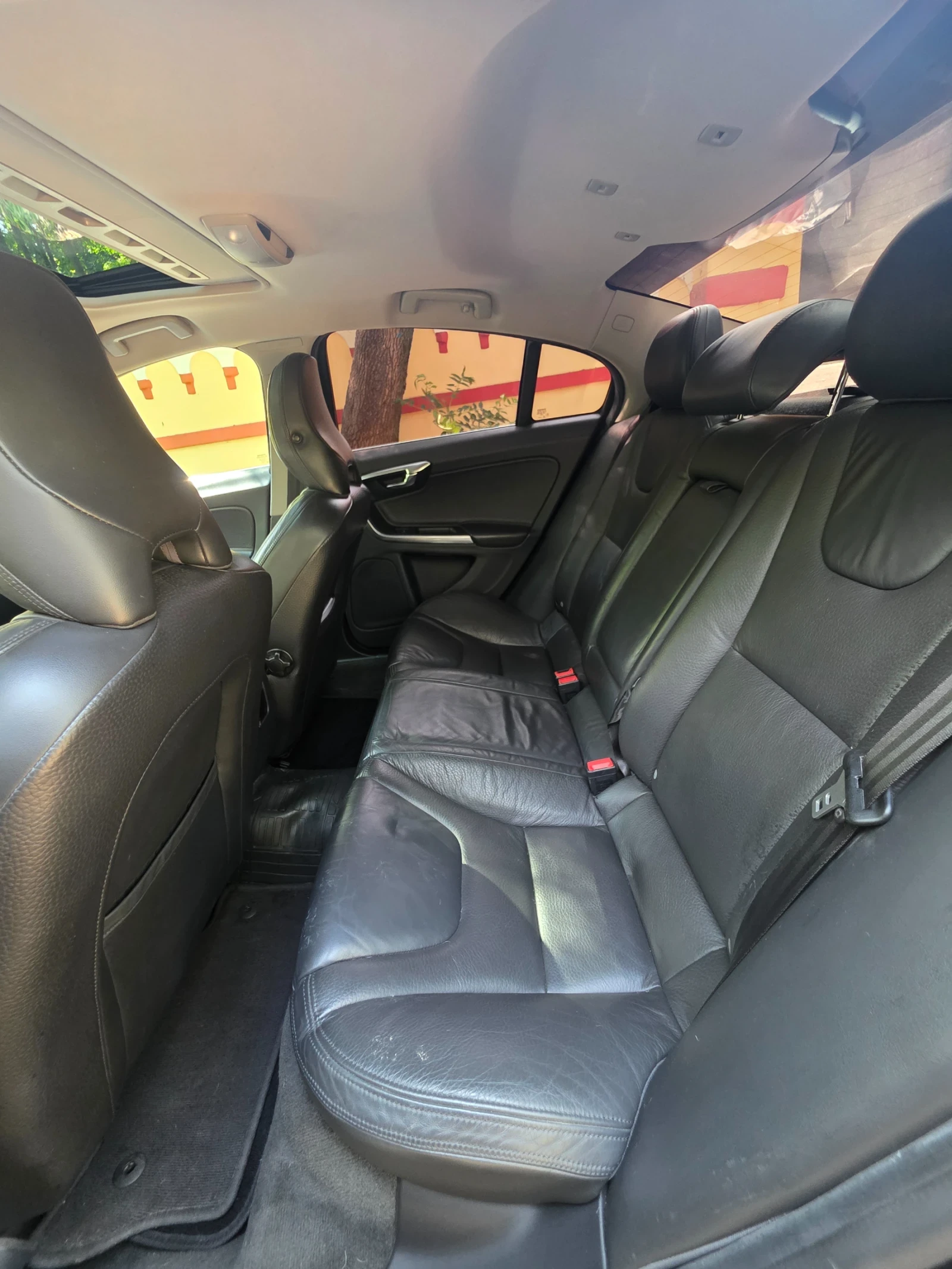 Volvo S60 Внос от Швейцария, снимка 9 - Автомобили и джипове - 55874259