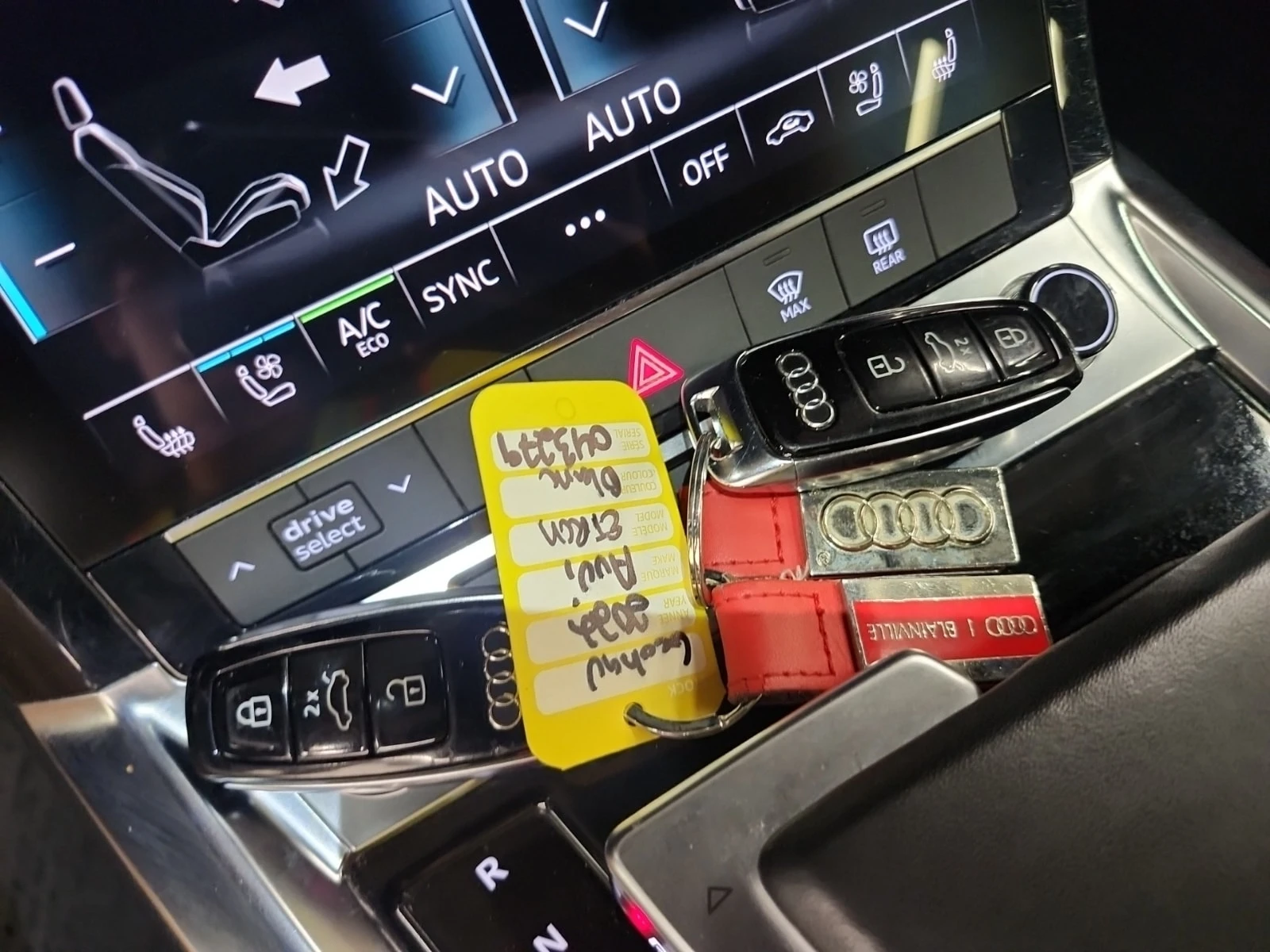 Audi E-Tron * PROGRESSIV * ���������* 360������*  | Mobile.bg � ����������� 8