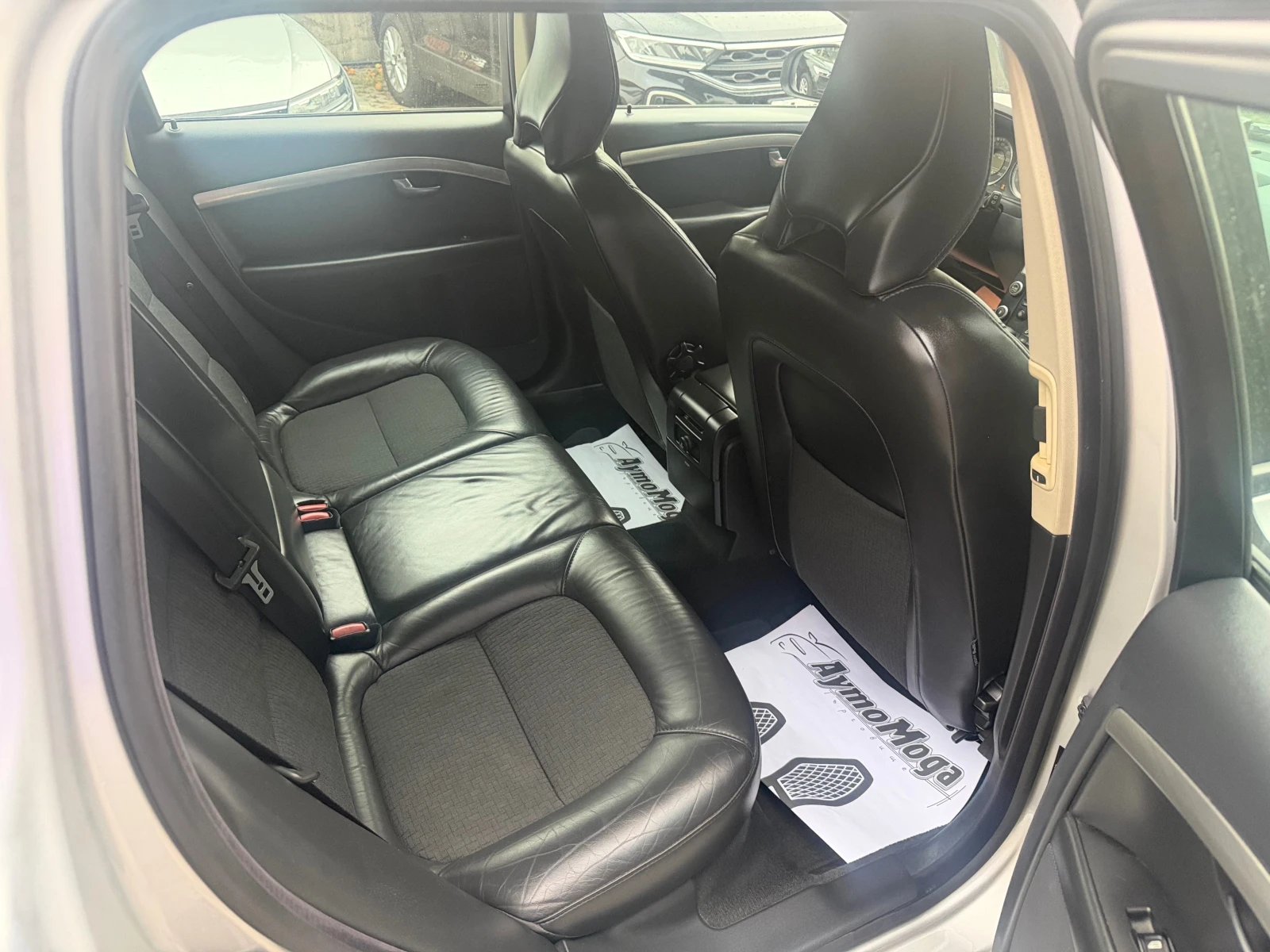 Volvo V70 2.4 D5 KOJA NAVI | Mobile.bg � ����������� 11