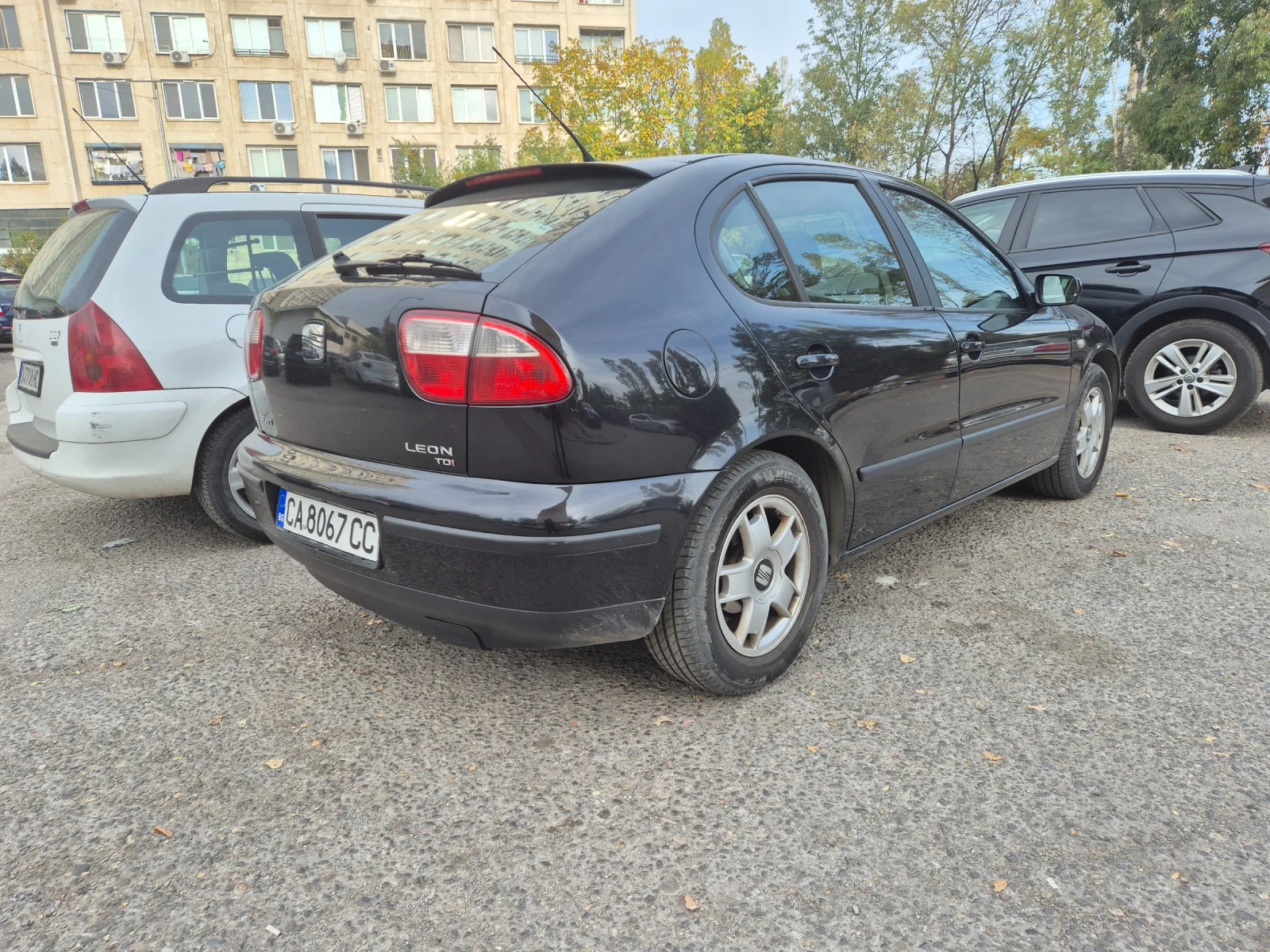 Seat Leon, снимка 3 - Автомобили и джипове - 56445330