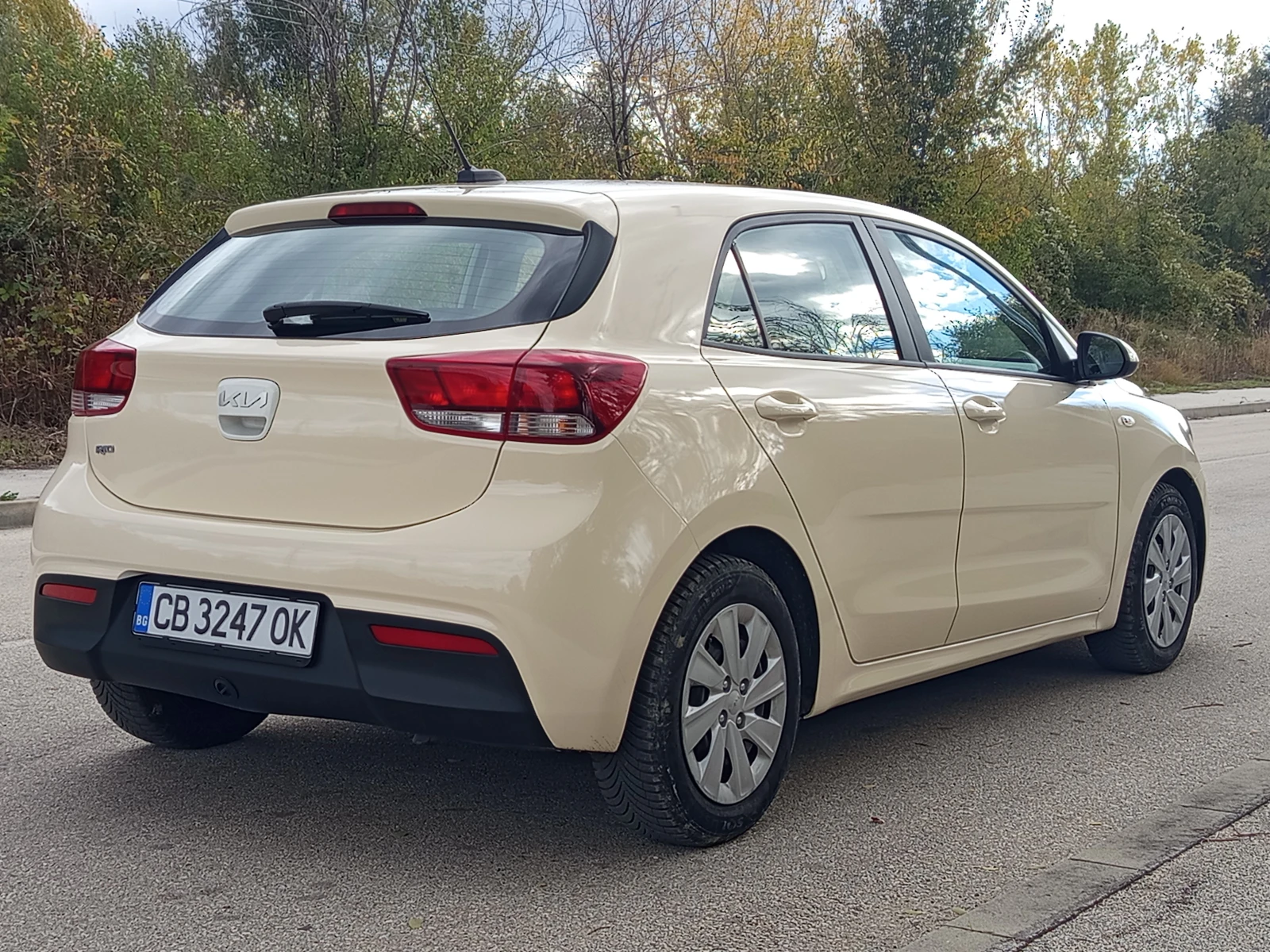 Kia Rio 1.2/84��.�� �����  | Mobile.bg � ����������� 7