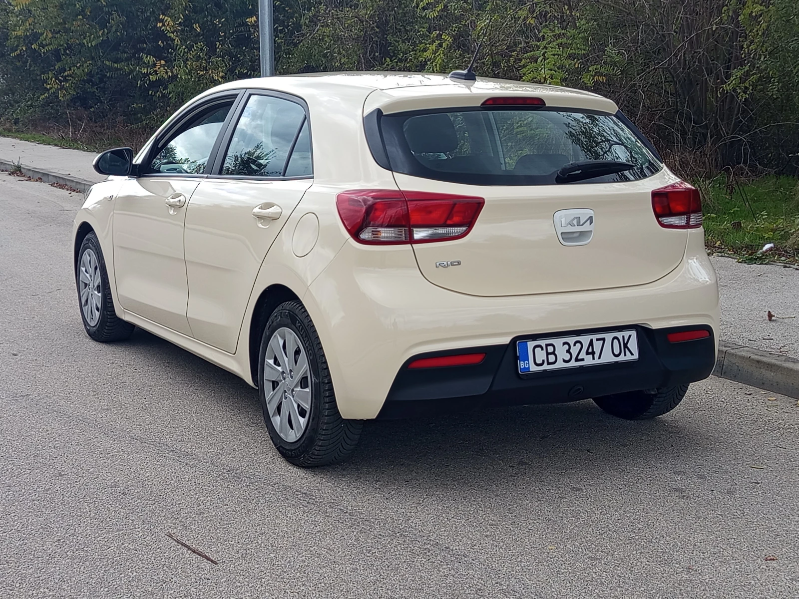 Kia Rio 1.2/84��.�� �����  | Mobile.bg � ����������� 5