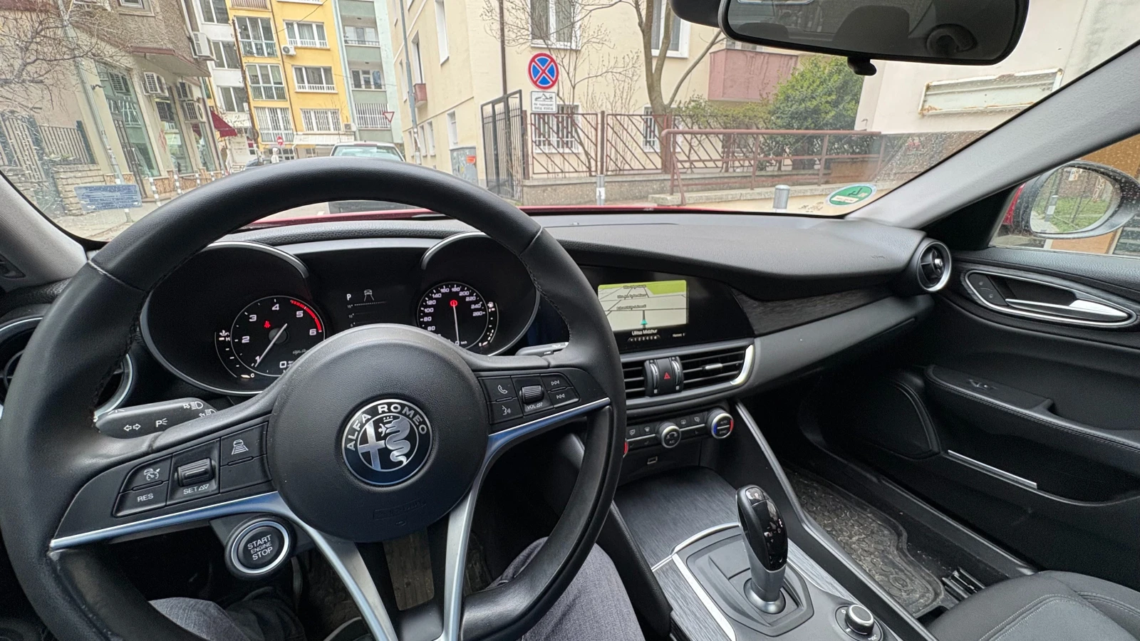 Alfa Romeo Giulia, снимка 5 - Автомобили и джипове - 56750178
