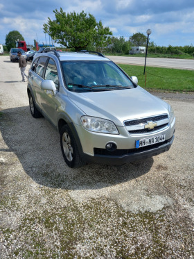 Chevrolet Captiva, снимка 4 - Автомобили и джипове - 45340241
