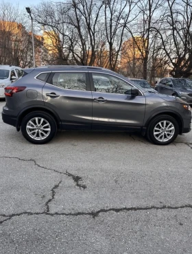 Nissan Qashqai SV J12 - 15860 € / 31019.46 лв. - 54286784 11