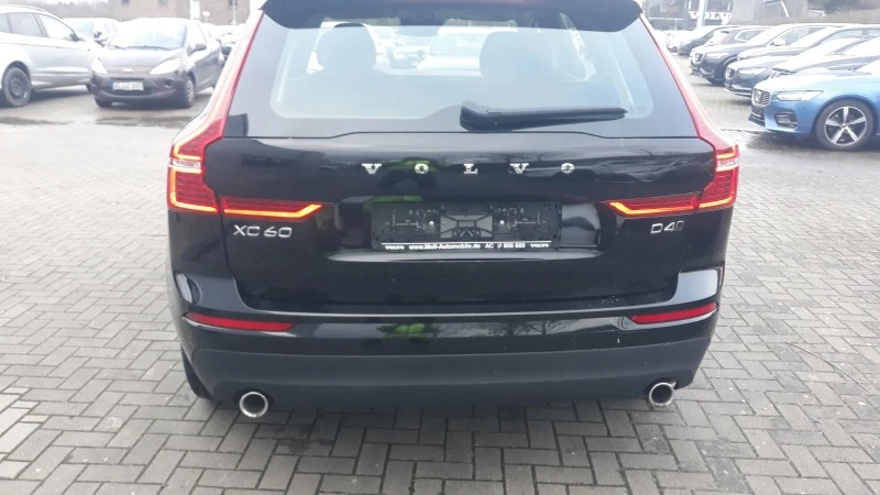 Volvo XC60 D4, снимка 2 - Автомобили и джипове - 46555328