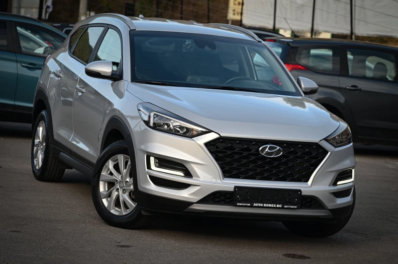 Hyundai Tucson 2.0 CRDI / АВТОМАТИК / СЕРВИЗНА ИСТОРИЯ !!!, снимка 7 - Автомобили и джипове - 52725923