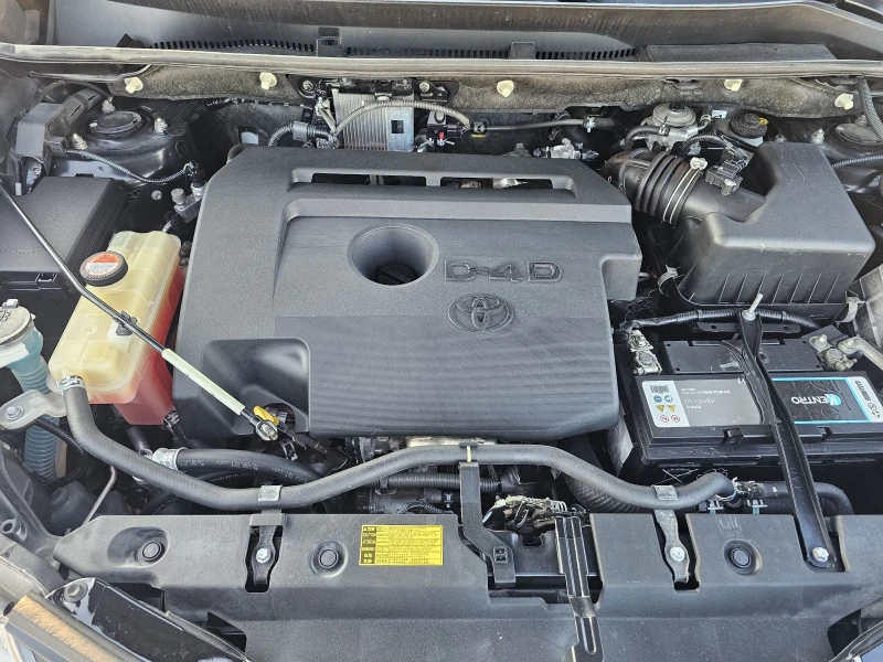 Toyota Rav4 Евро5B, снимка 12 - Автомобили и джипове - 53158393