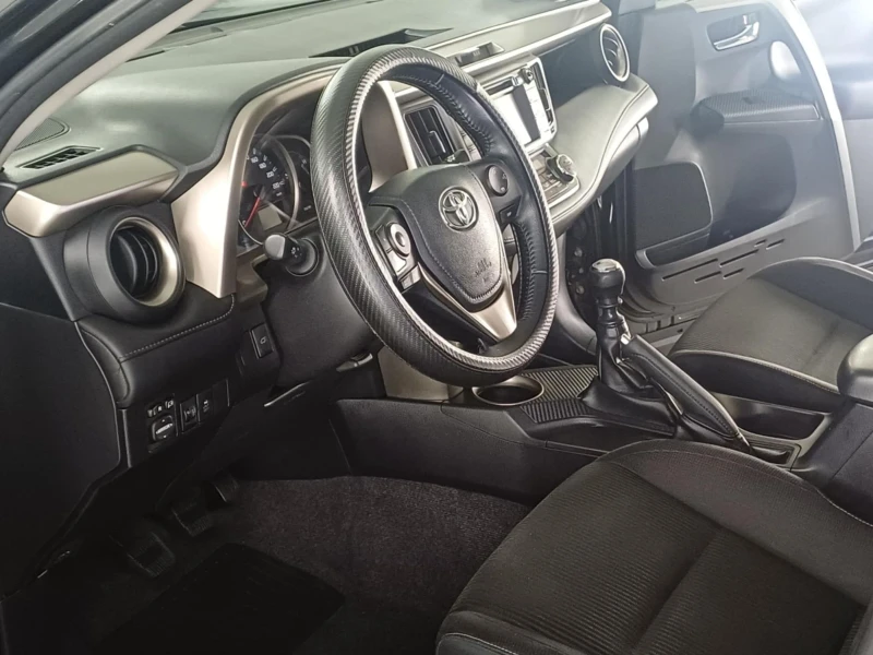 Toyota Rav4 Евро5B, снимка 11 - Автомобили и джипове - 53158393