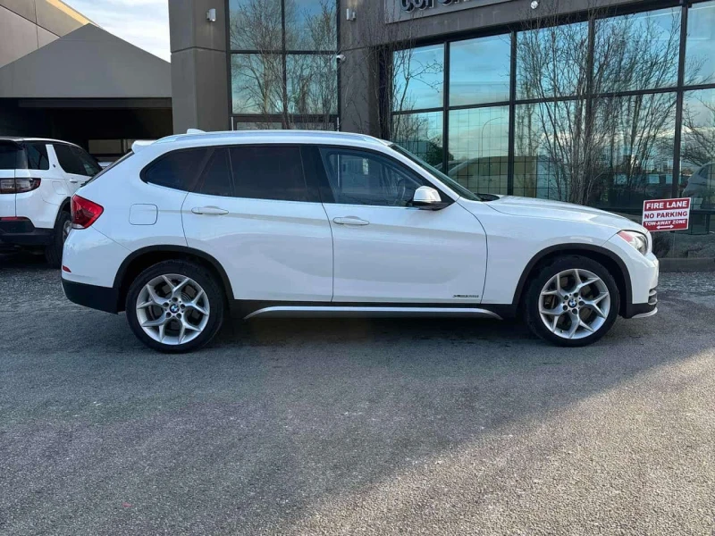 BMW X1 xDrive35i * CARFAX * ПАНОРАМА* ПОДГРЕВИ, снимка 3 - Автомобили и джипове - 53533317