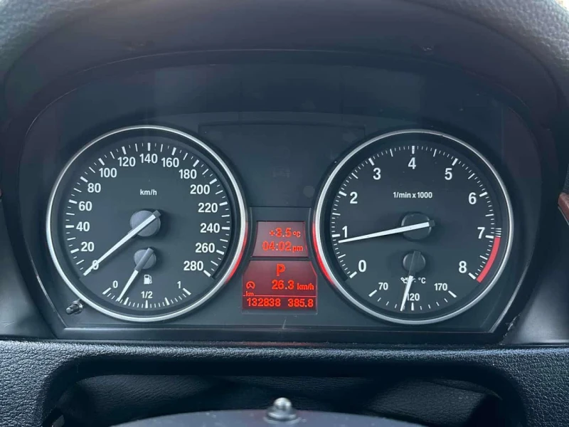 BMW X1 xDrive35i * CARFAX * ПАНОРАМА* ПОДГРЕВИ, снимка 8 - Автомобили и джипове - 53533317