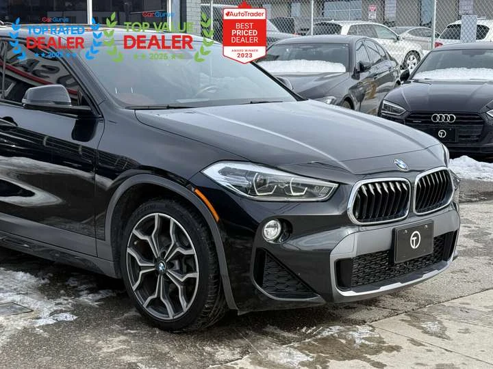 BMW X2 //M PKG | RED LEATHER | PANO | LOADED, снимка 4 - Автомобили и джипове - 53771371