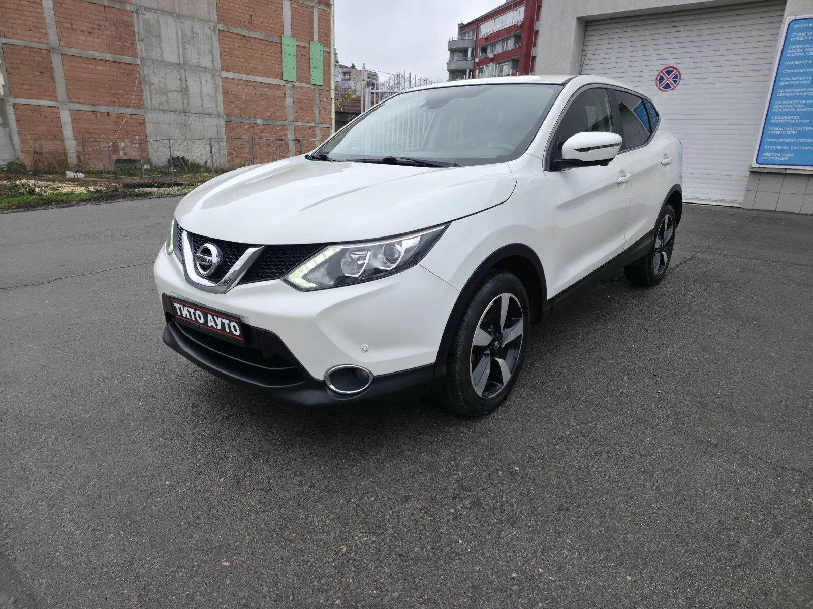 Nissan Qashqai 1.5DCI/НАВИ/КАМЕРА 360/ПАРКТРОНИЦИ/ЕВРО 6, снимка 1