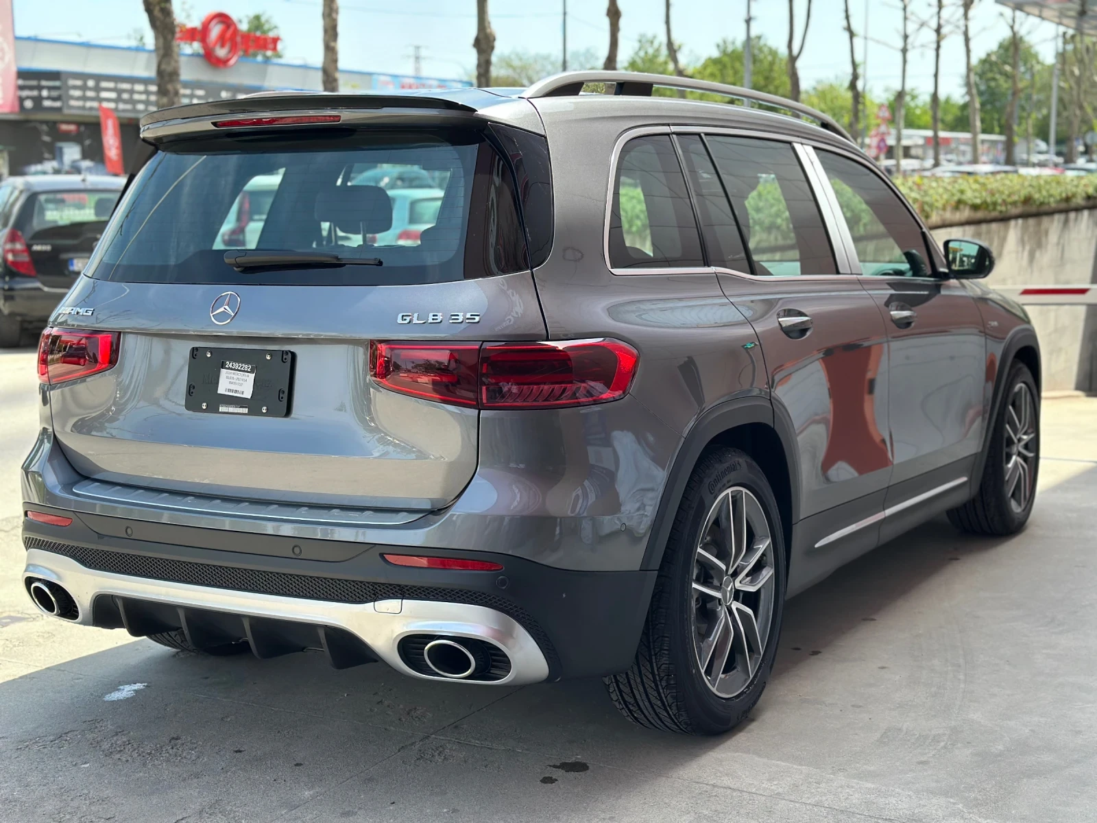 Mercedes-Benz GLB NEW 35AMG 4MATIC FULL - изображение 6