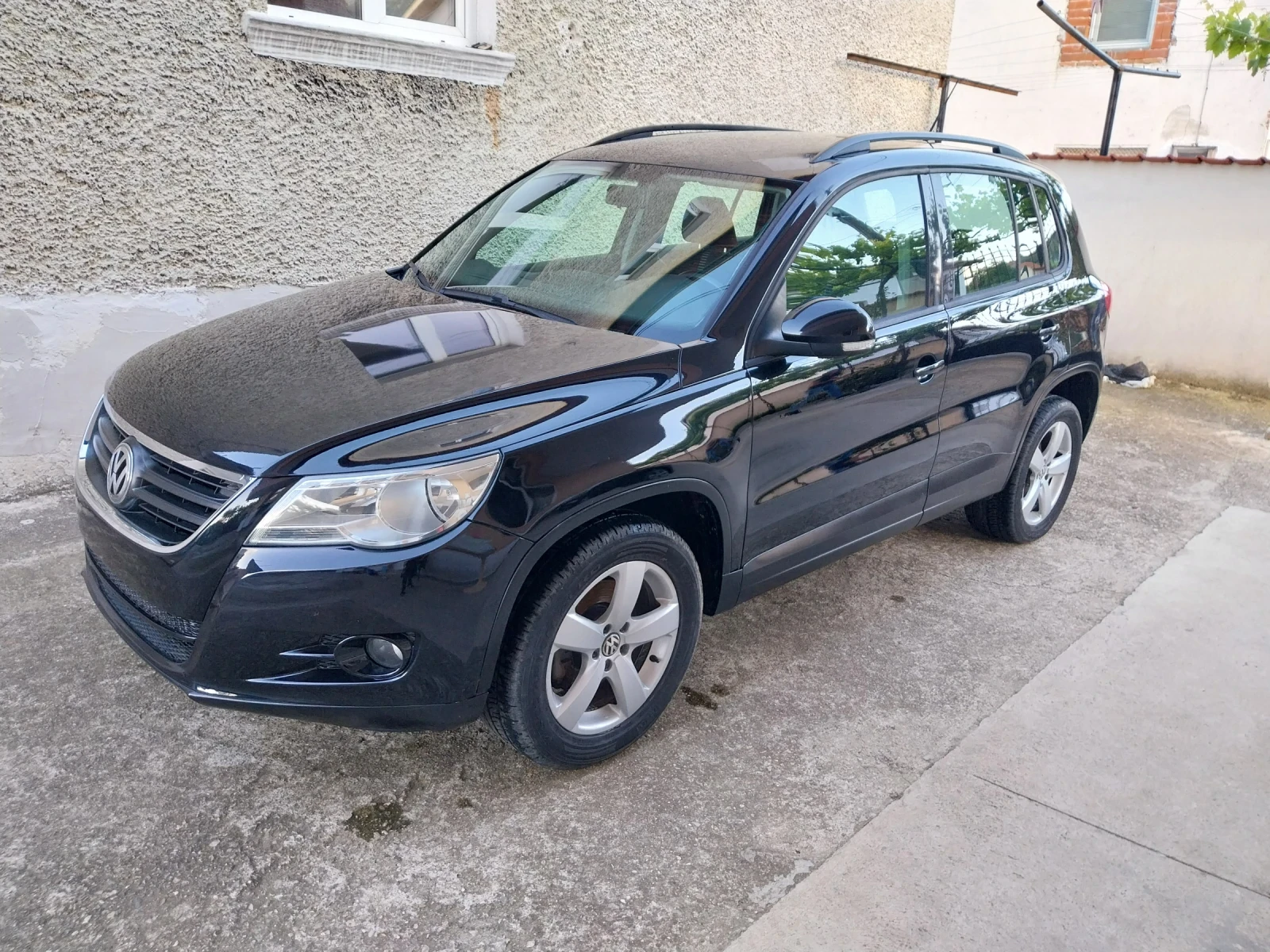 VW Tiguan  - изображение 2