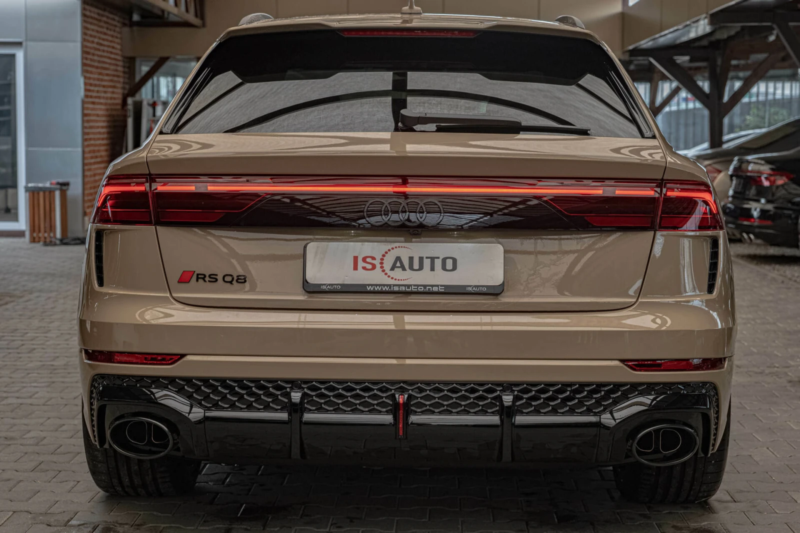 Audi RSQ8 Performance/4.0TFSI/Bang&Olufsen/Oбдухване/HuD/Пан - изображение 4