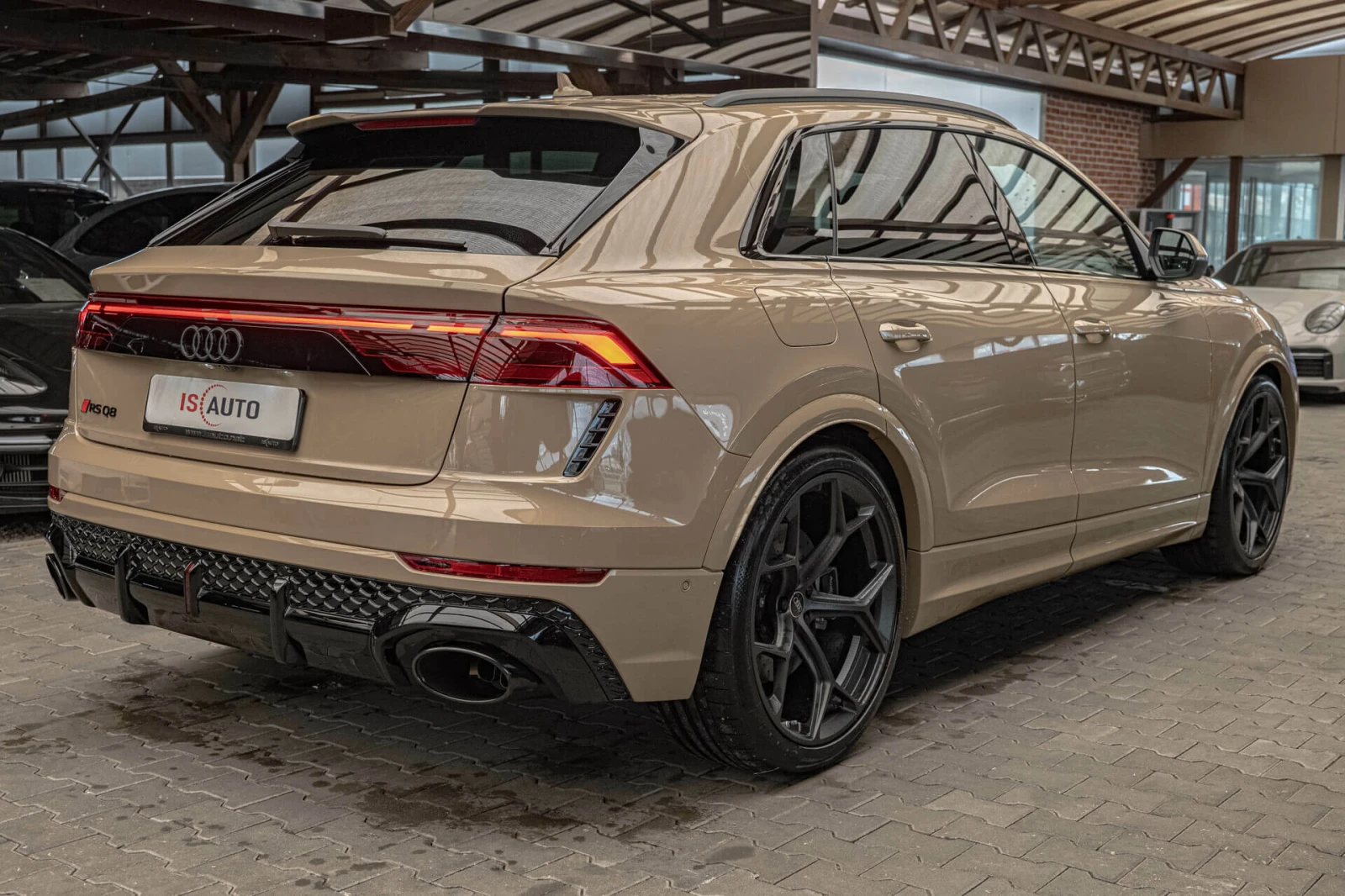 Audi RSQ8 Performance/4.0TFSI/Bang&Olufsen/Oбдухване/HuD/Пан - изображение 6