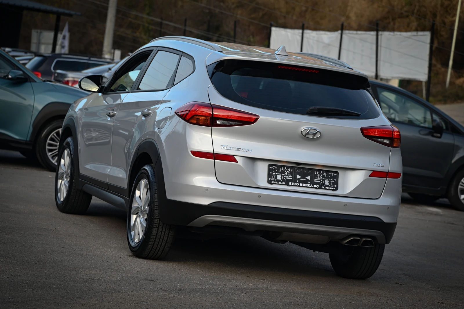 Hyundai Tucson 2.0 CRDI / АВТОМАТИК / СЕРВИЗНА ИСТОРИЯ !!! - изображение 3