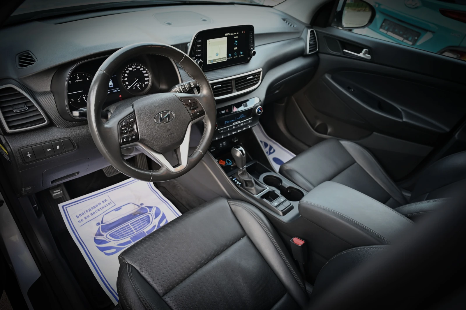 Hyundai Tucson 2.0 CRDI / АВТОМАТИК / СЕРВИЗНА ИСТОРИЯ !!! - изображение 9