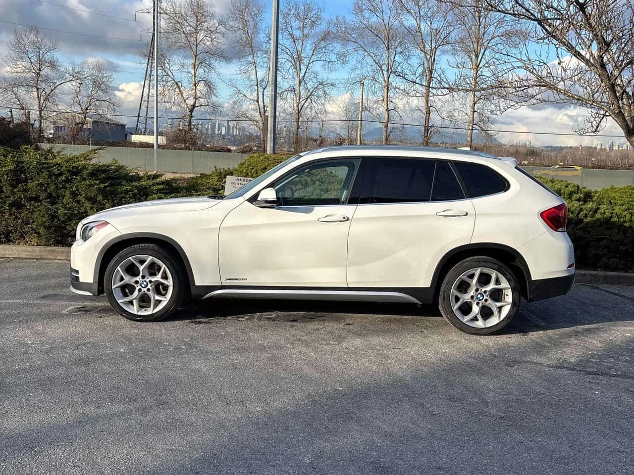 BMW X1 xDrive35i * CARFAX * ПАНОРАМА* ПОДГРЕВИ - изображение 2