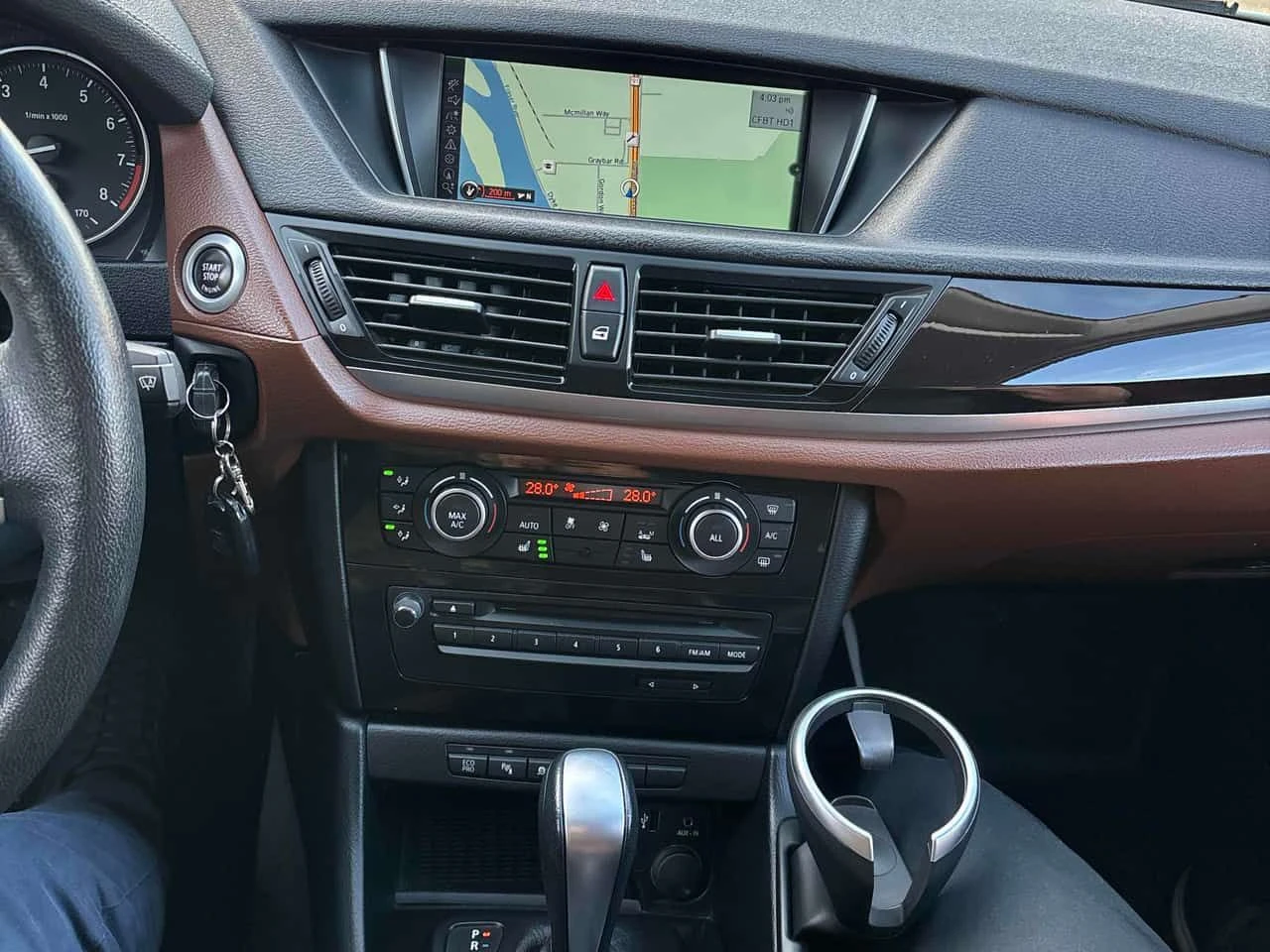 BMW X1 xDrive35i * CARFAX * ПАНОРАМА* ПОДГРЕВИ - изображение 9